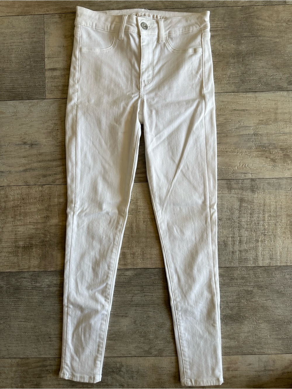 American Eagle Hi-Rise Jegging White Skinny Jeans Size 4